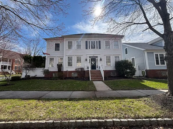 250 Garden Pl, Robbinsville, NJ 08691