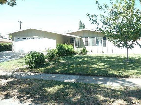 2nd image of 5282 Yosemite Dr