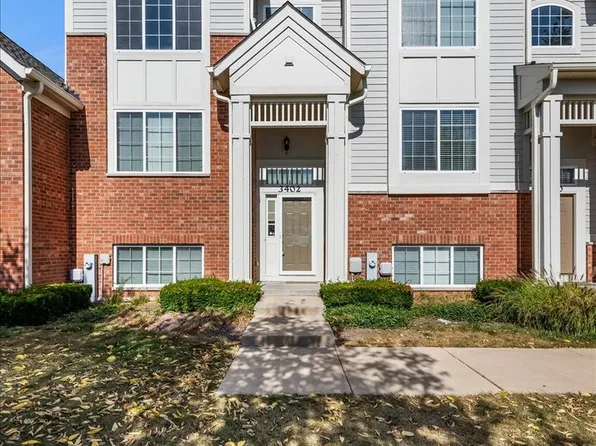 3402 Sanctuary Dr, Elgin, IL 60124