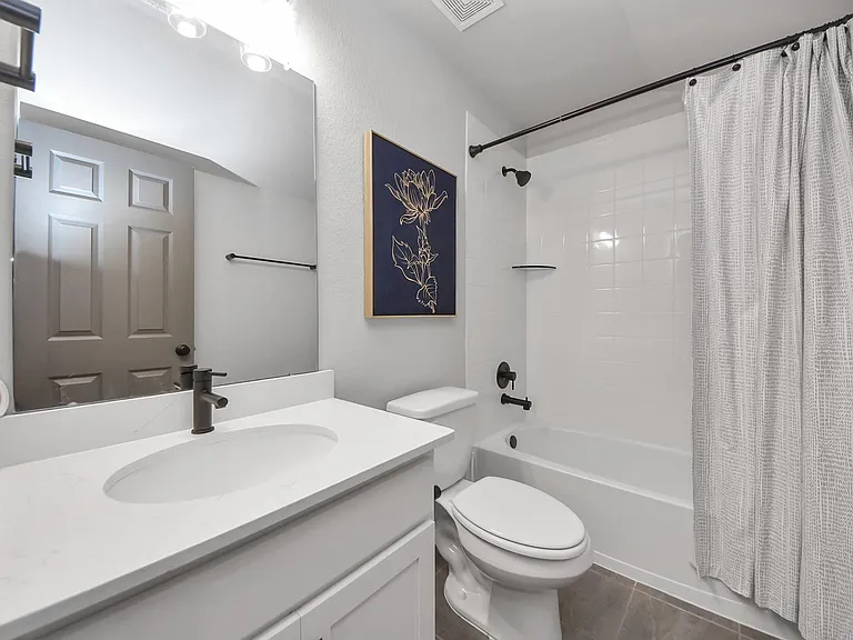 108 Summer Pool Ct — Photo 38