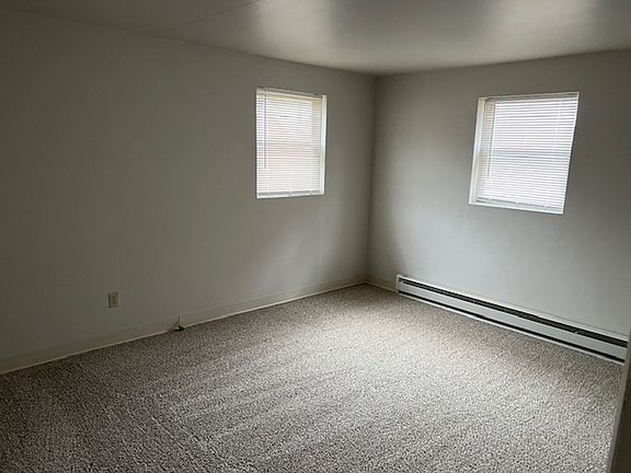 3rd image of 1225 Bridge St APT E