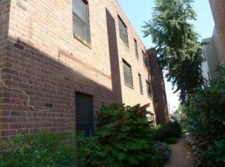 317 12th St NE APT 2, Washington, DC 20002