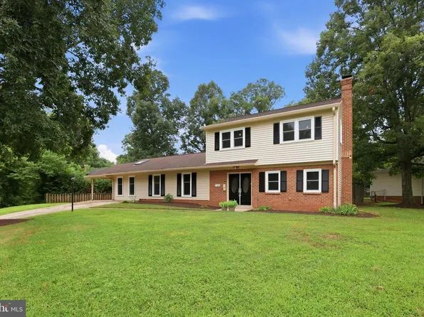 7700 Strasburg St, Manassas, VA 20109