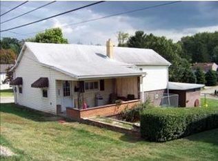 3 Highland Ave, Herminie, PA 15637