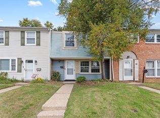 25 Ridgewood Pl, Willingboro, NJ 08046