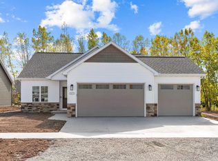 3657 Gladiolus Pl, Appleton, WI 54913