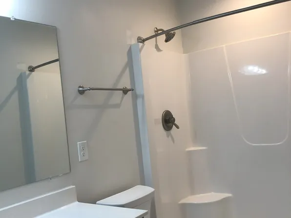 702 Carrie Ln, Gretna, VA 24557