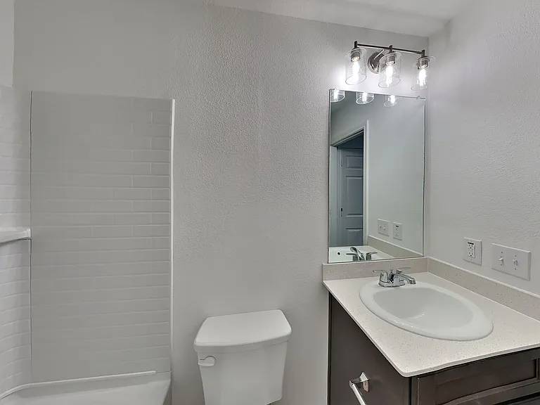 1017 Valerian Dr — Photo 11