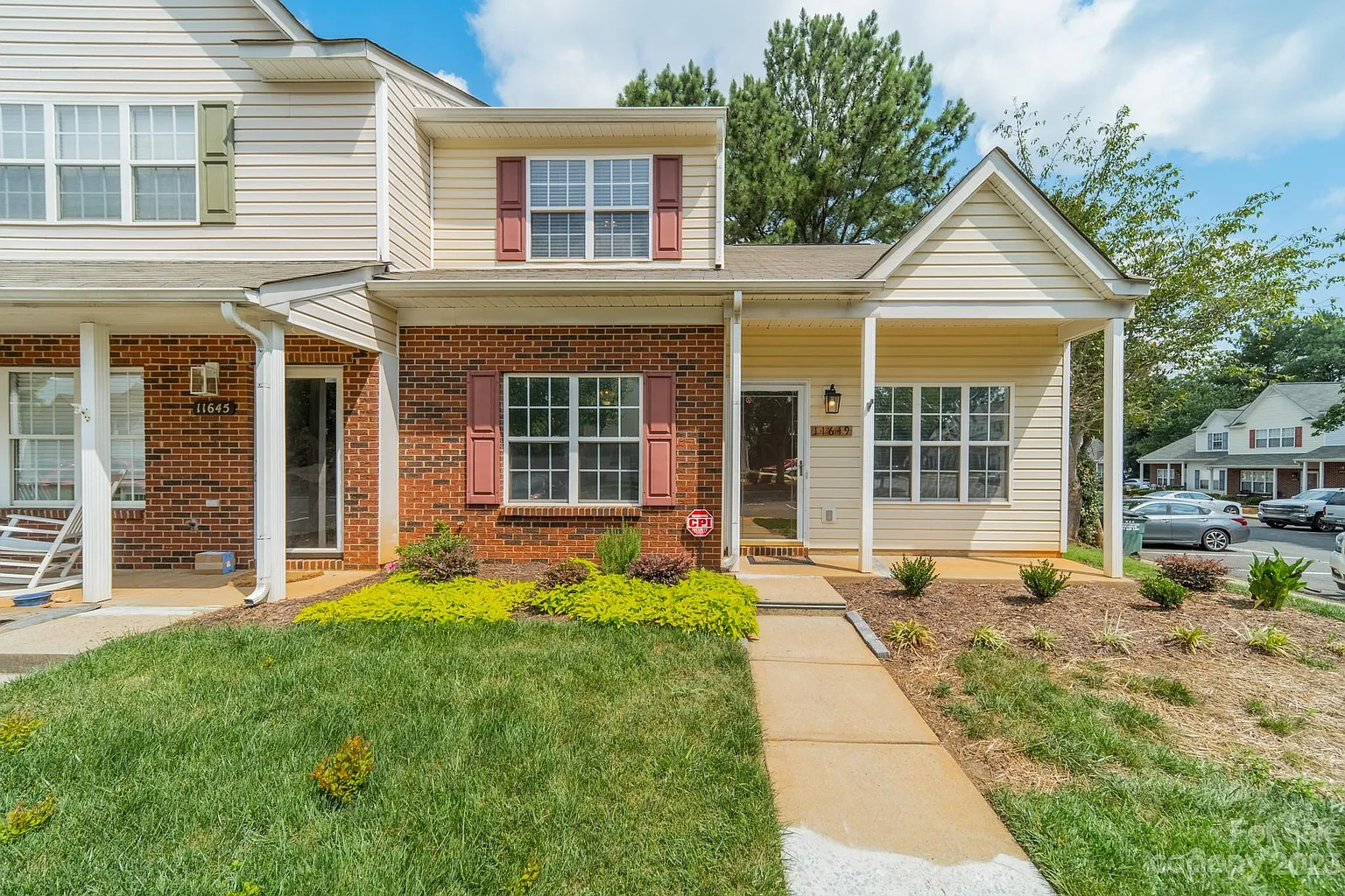 11649 Boxer Ln photo 1