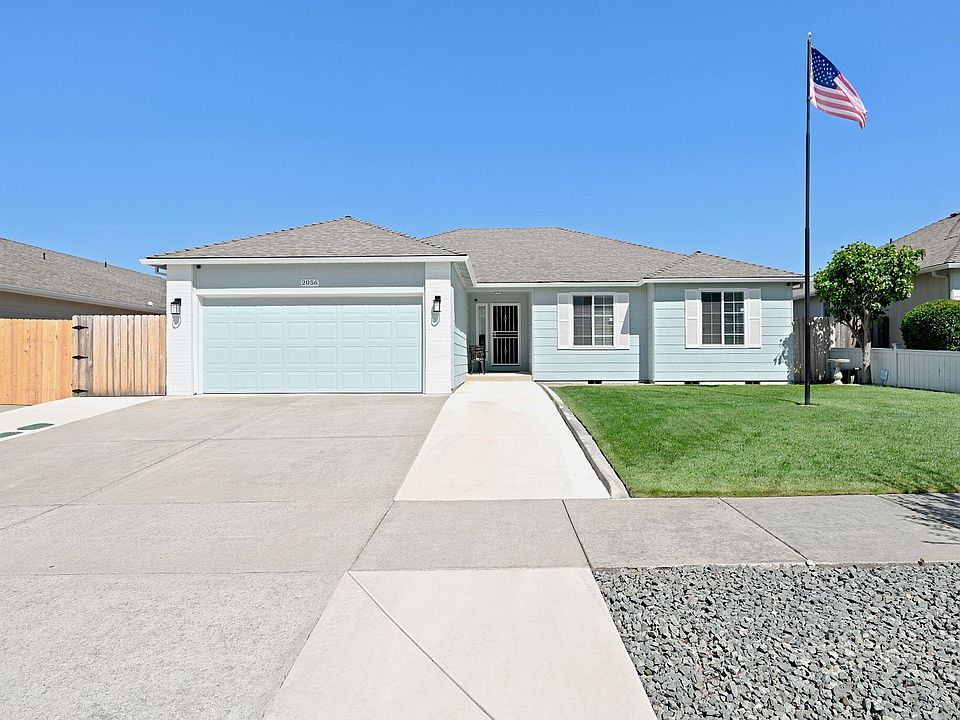 1st image of 2056 Kingswood Dr