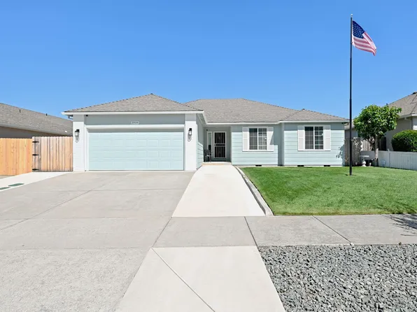 2056 Kingswood Dr, Medford, OR 97501