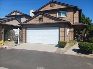 4915 Village Green Way, San Bernardino, CA 92407