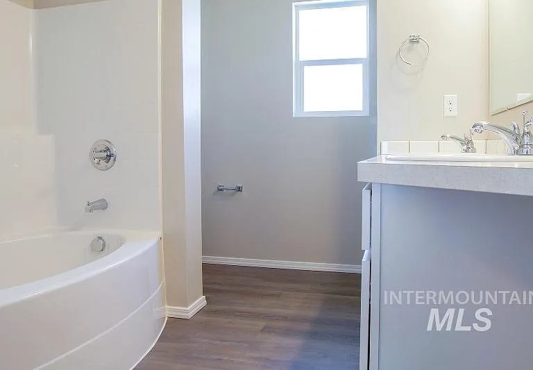 1936 Kodiak St — Photo 10