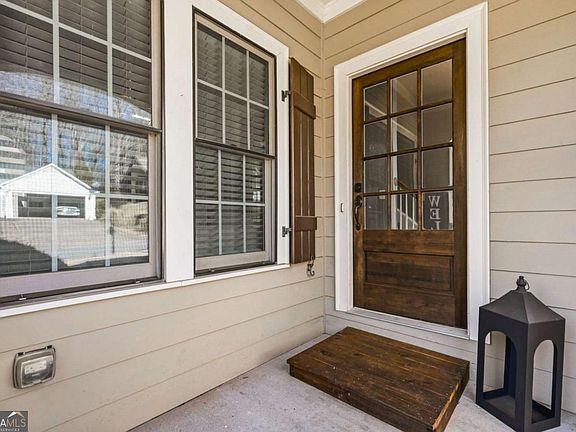 5th image of 313 Spring Hill Dr