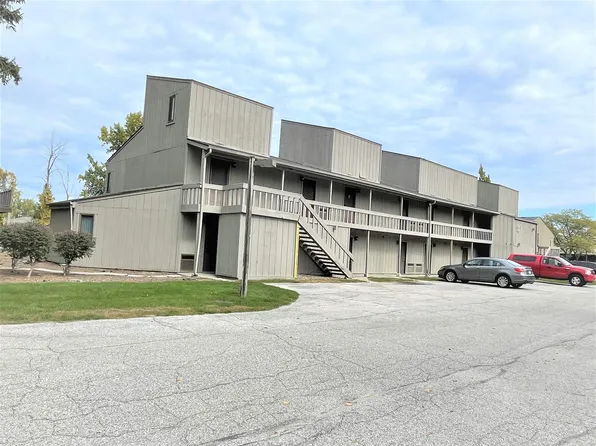 6202-6210 Tennis Ct #C2-d10, Bay City, MI 48706