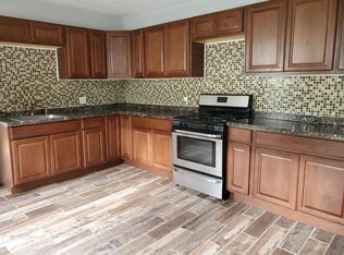 33 Henry St, New Haven, CT 06511