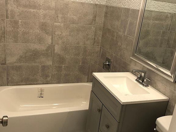 5th image of 704 N 6th St #1