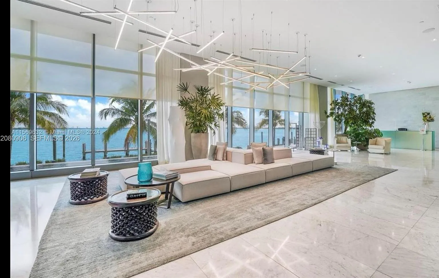 One Paraiso Condo — Photo 4