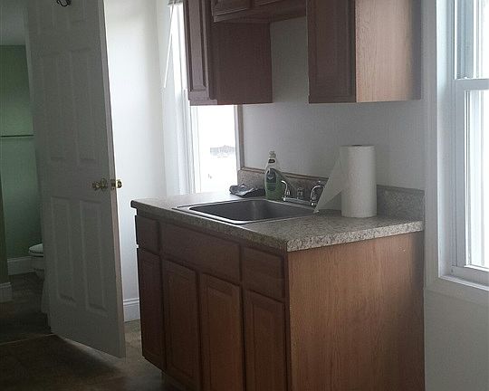 5th image of 7 Cherry St #2