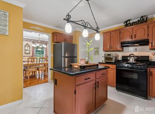 66 Spring Hill Rd, Matawan, NJ 07747