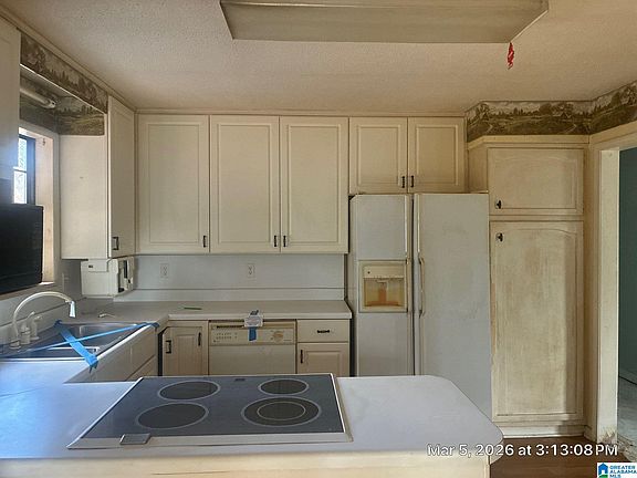 5th image of 1006 Shady Ln