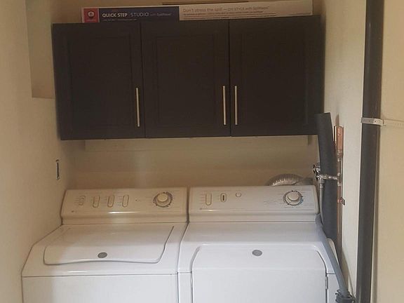 4th image of 500 S Capitol Ave Unit 2