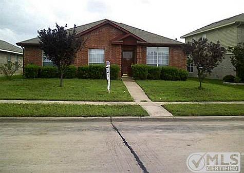 1st image of 2850 Coral Dr