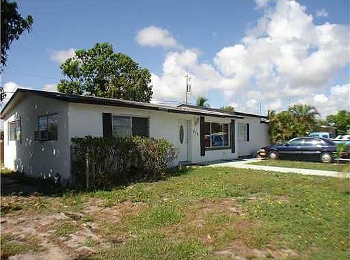 1st image of 536 NE 20th Ave