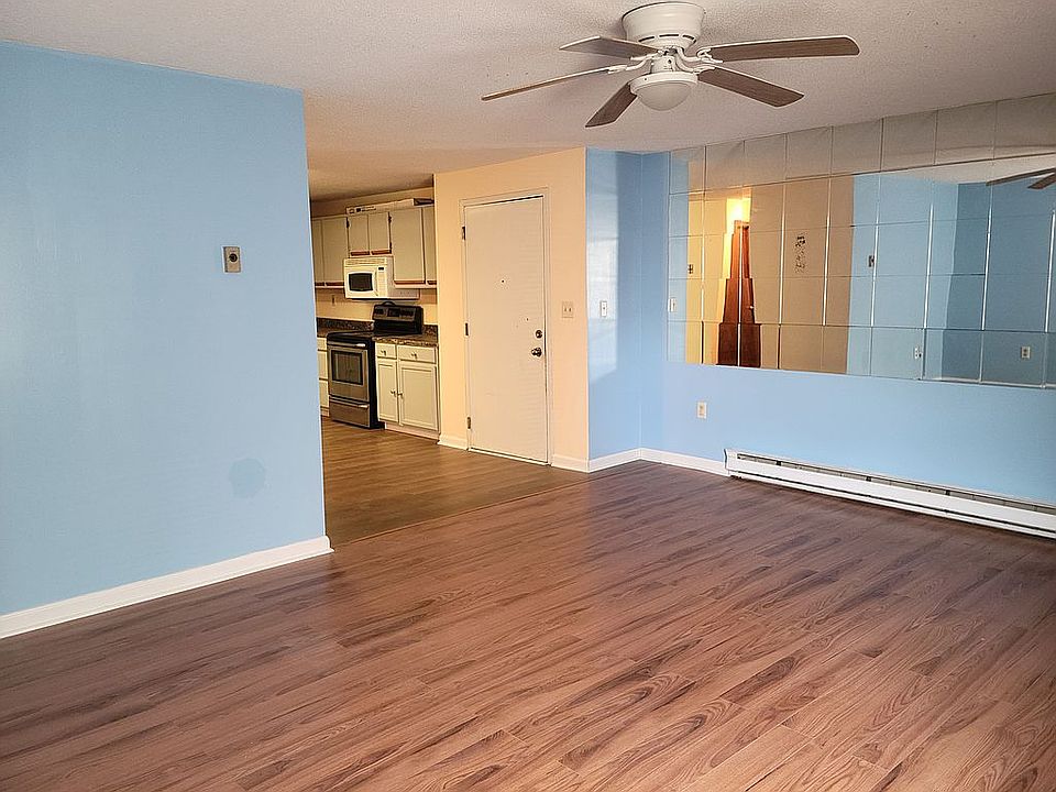 1st image of 1239 East St APT B1