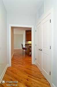 2nd image of 545 W Aldine Ave APT 6C