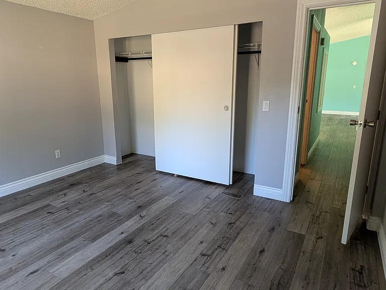 11604 N Ventura Ave — Photo 11