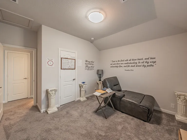 1116 Kingbird Ln — Photo 19