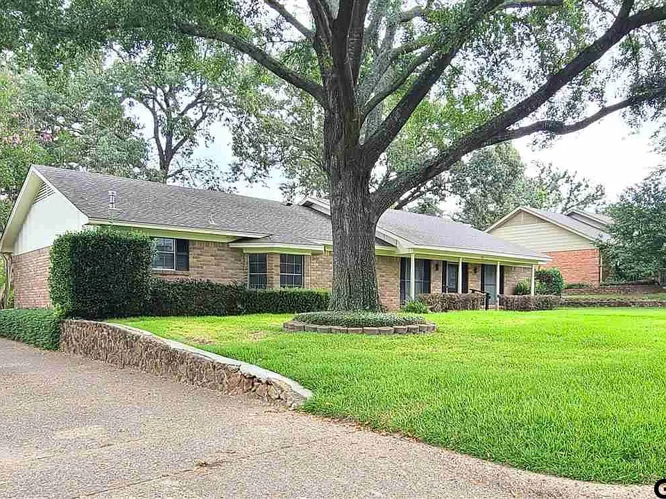 701 Top Hill Dr