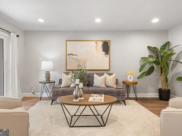 7 Ivy Gates NE, Atlanta, GA 30342
