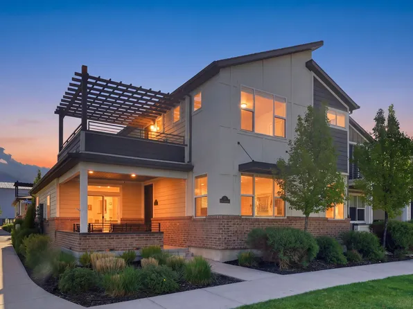 11 S Rio Grand Ave, Farmington, UT 84025