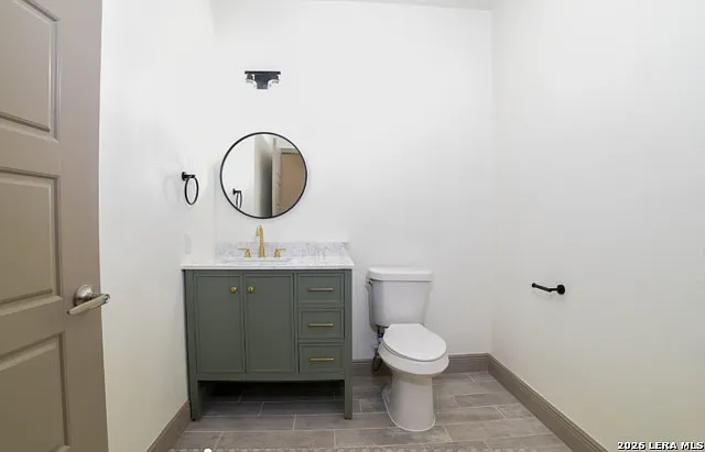 222 E Lindbergh Blvd — Photo 24