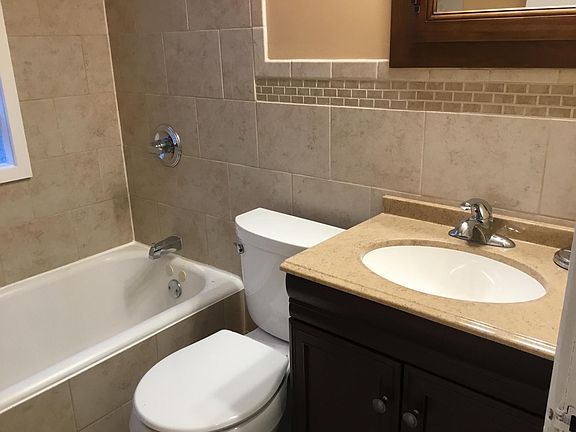 4th image of 231 W Tripoli Ave #1