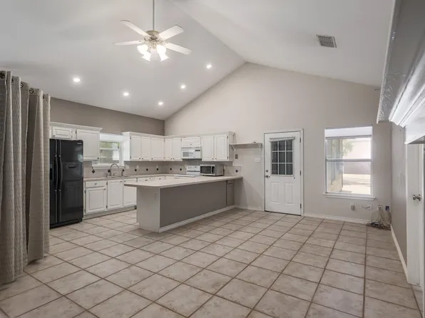 9805 Zion Way, Austin, TX 78733