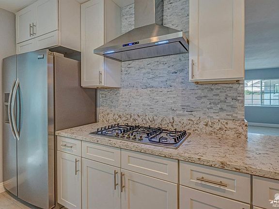 2nd image of 82380 Garden Ave