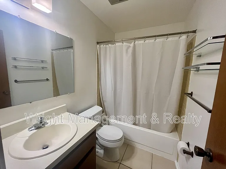 705 Bayou Ave #1 — Photo 17
