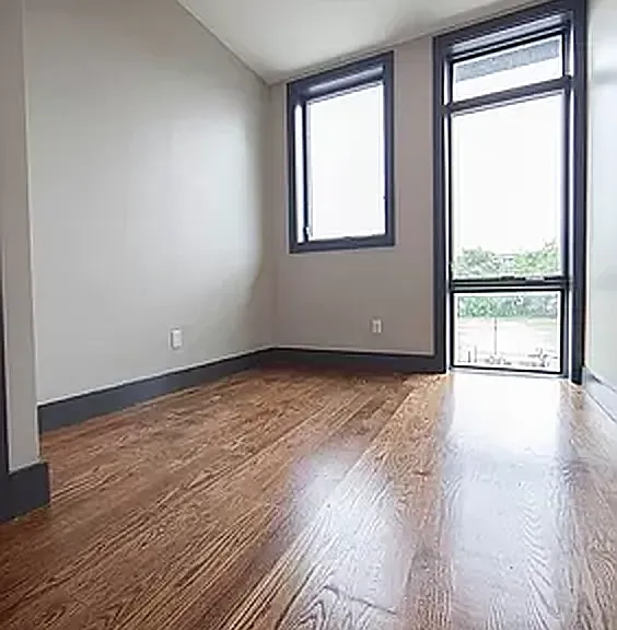 79 Stanhope St #2A — Photo 6