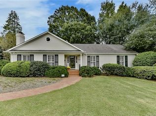 3709 Ayscough Rd, Charlotte, NC 28211