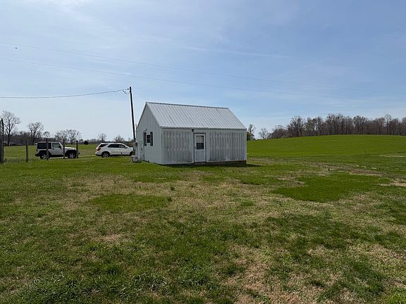 2nd image of 150 Paddington Rd