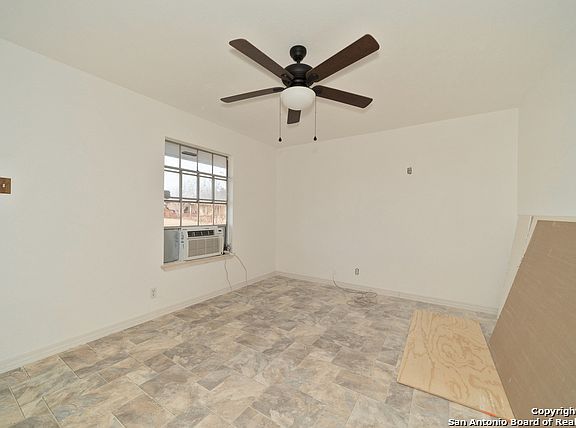 4th image of 6210 Rose Valley Dr
