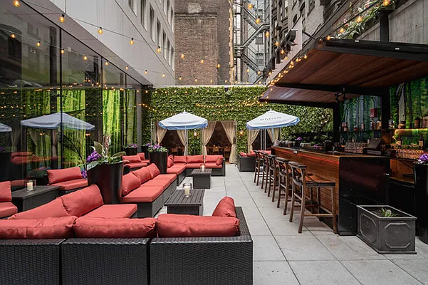 Sold by Compass | media 10