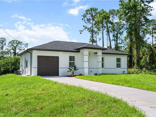 936 Anthony St E, LEHIGH ACRES, FL 33974
