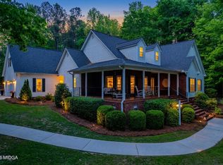 197 Stone Edge Dr, Gray, GA 31032