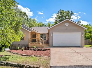 4 Kirkoswald Ln, Bella Vista, AR 72715