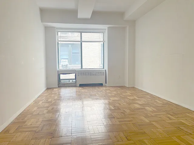 123 E 83rd St #3C — Photo 15