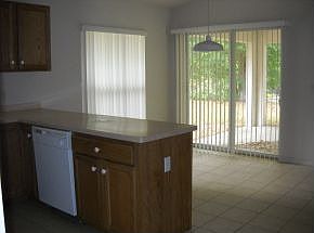 3rd image of 849 W Deacon Pl